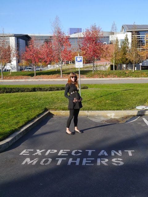 nastávající matky parkovací místo oznámení o těhotenství 
